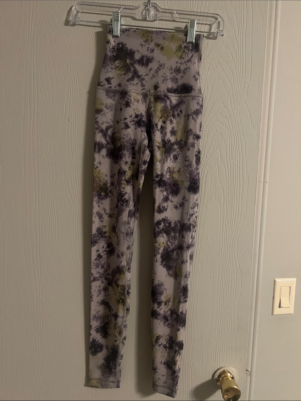 lululemon athletica High-Rise Tie-Dye Leggings in Lavender, Black & Olive Size 0